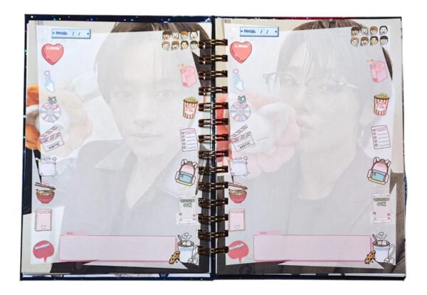 Stray Kids Agenda 2026/27 - 18 Cards Holograficas + Poster