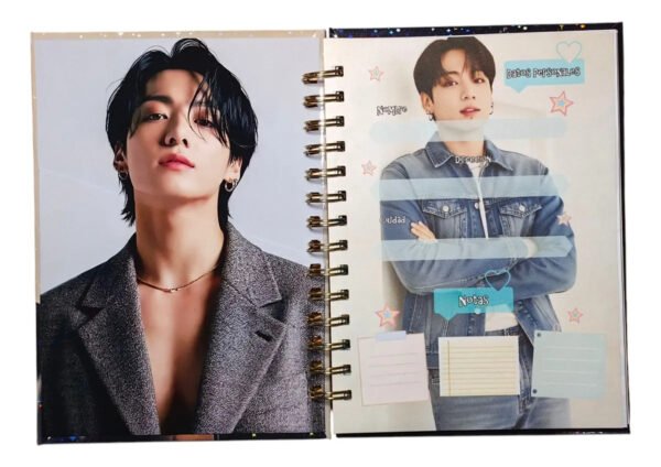 D_NQ_NP_2X_705815-MLC100411885815_122025-F Jungkook Pack Holografico Cuaderno Y Más