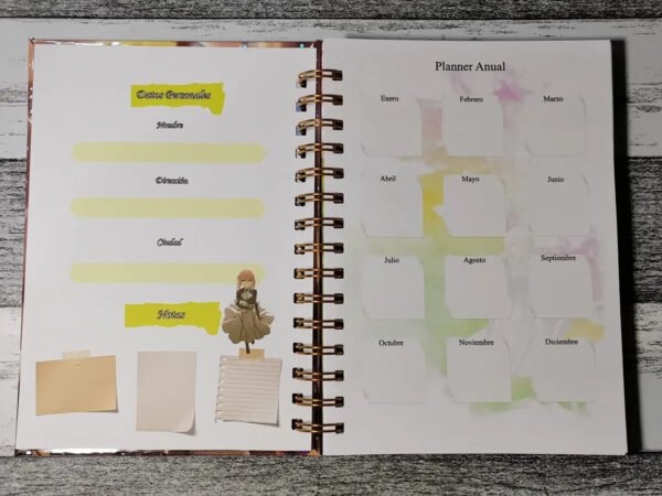 D_NQ_NP_2X_782718-MLC52584279624_112022-F Violet Evergarden Cuaderno Holográfico Con Esquelas Anime