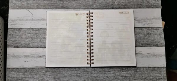 Made In Abyss Cuaderno Holográfico Con Esquelas Anime