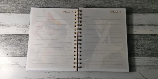 D_NQ_NP_2X_822793-MLC52251756992_112022-F Chainsaw Man Cuaderno Holográfico Con Esquelas Anime