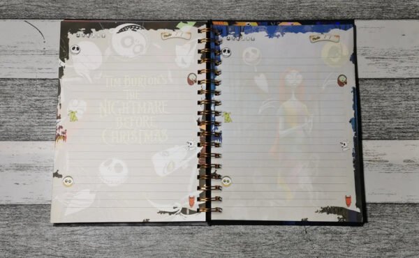 D_NQ_NP_2X_840526-MLC69375363779_052023-F El Extraño Mundo De Jack Diario De Vida Grande B5 Tapa Cuero