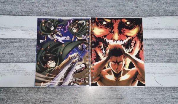 Cuaderno Shingeki No Kyojin Holográfico Con Esquelas Agenda