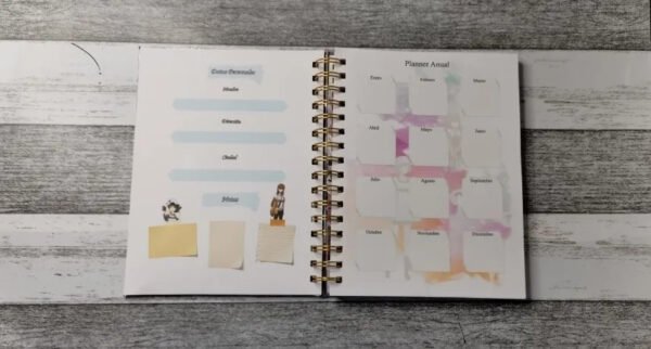 D_NQ_NP_2X_859757-MLC51436433285_092022-F Steins Gate Cuaderno Holografico Con Esquelas Anime