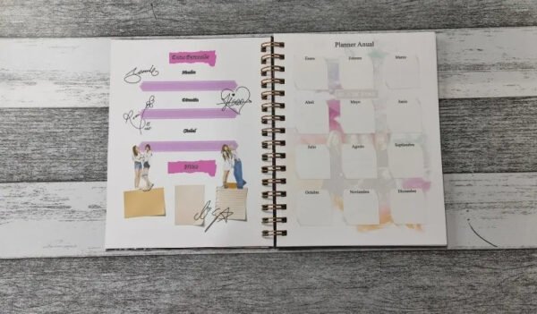 D_NQ_NP_2X_880677-MLC51672729489_092022-F Blackpink Cuaderno Holográfico Con Esquelas K-pop Black Pink