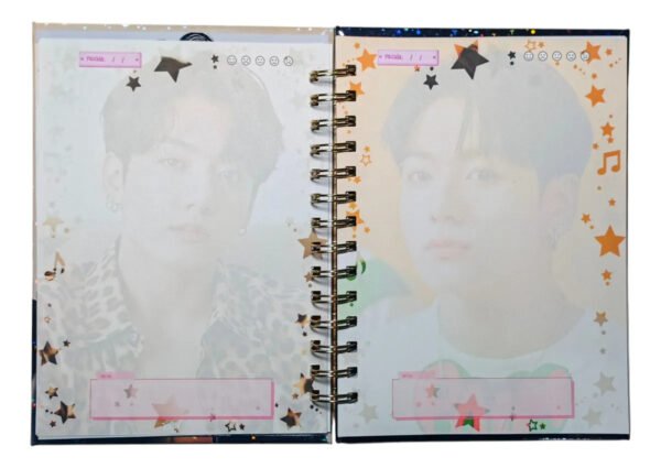 D_NQ_NP_2X_914043-MLC100409624429_122025-F Jungkook Pack Holografico Cuaderno Y Más