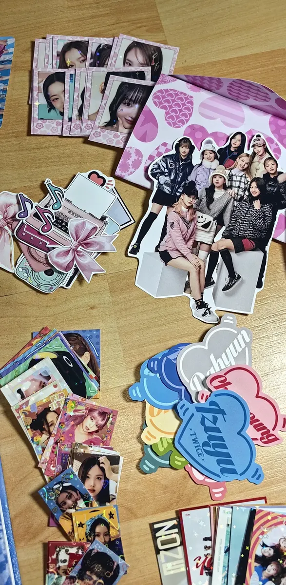 D_NQ_NP_2X_779973-MLC108112798452_032026-F Kit Agenda Twice Kpop Con 200 Stickers Journaling Scrapbook